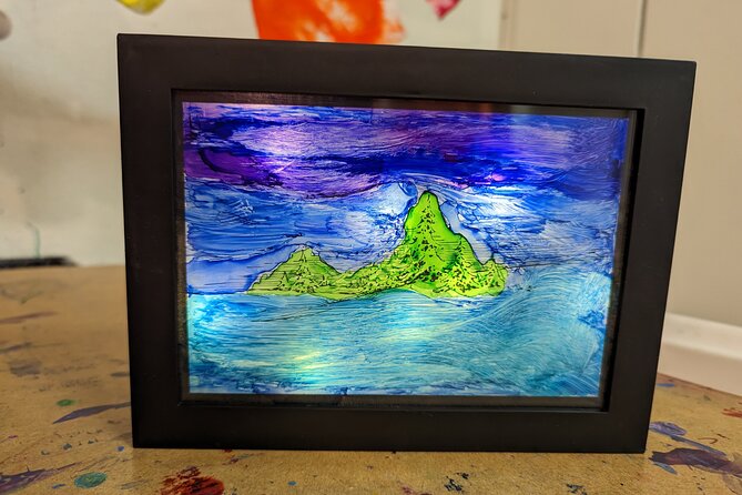 Alcohol Ink Light Boxes - Step 3: From artwork to a light-up display