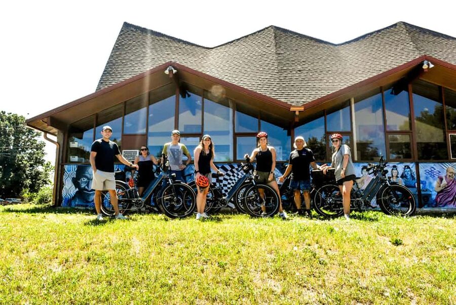 Boulder: Best of Boulder eBike Tour – City to Foothills - Folsom Field and CU Boulder: the ride-in tour of campus life