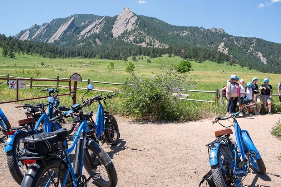 Boulder: Electric Bike Tour with Local Guide (14yo & up)) - Fiske Planetarium: small stop, satisfying payoff
