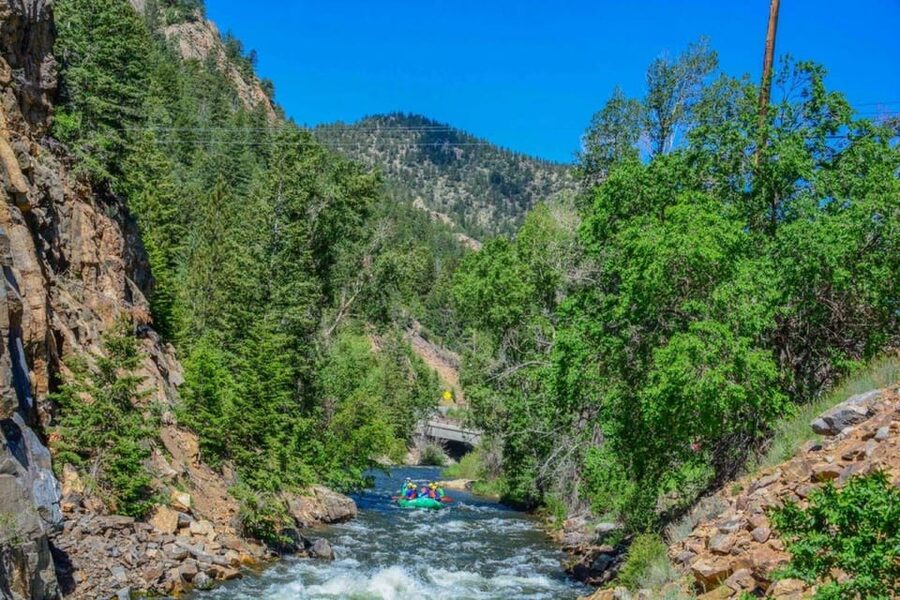 Clear Creek, Colorado: Beginner Whitewater Rafting - Beginner-friendly rapids: Nomad, Fall River, and Phoenix