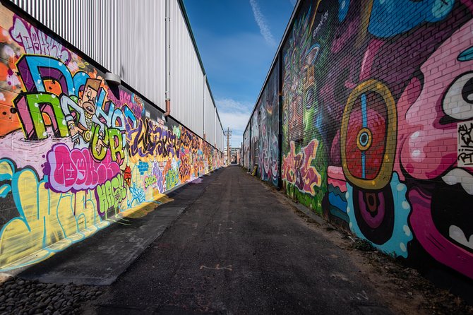 Denver Graffiti Happy Hour Tour - The Real Experience: Pace, Group Size, and the Local Intel Effect