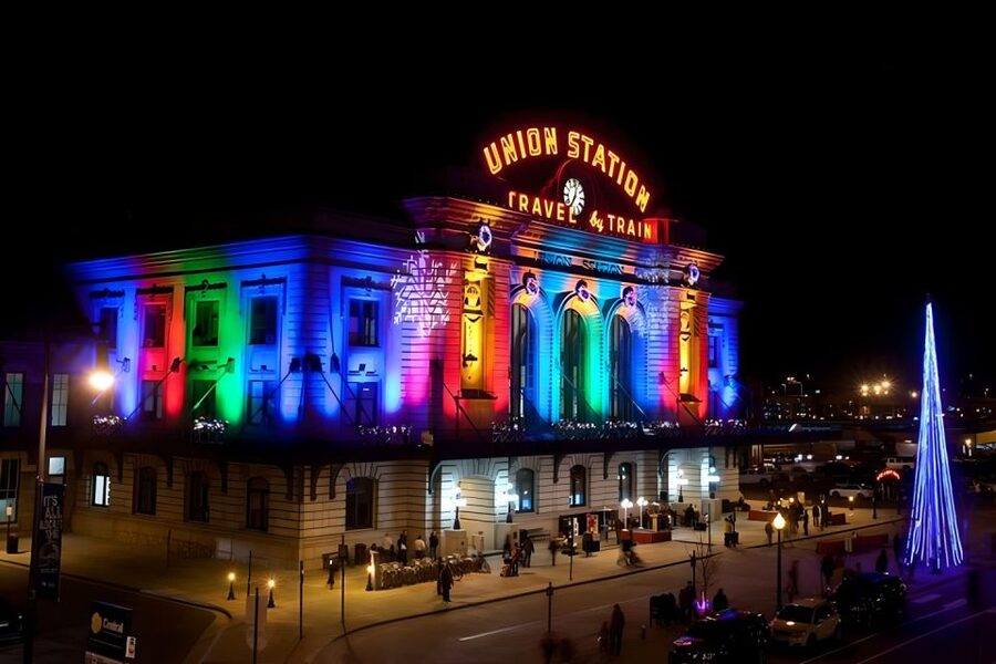Denver: Holiday Lights & Sights Bus Tour - LoDo and the Holiday Route: lights with real local stories