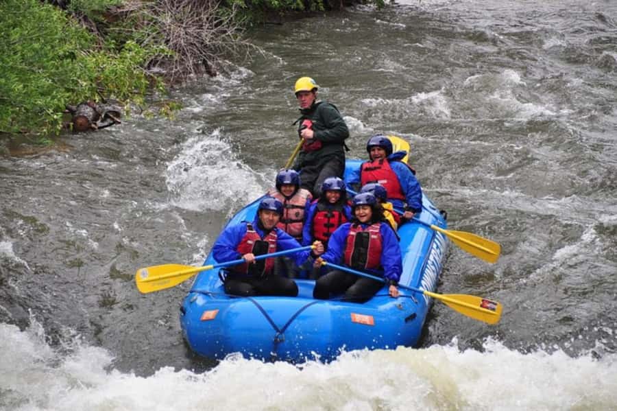 Denver: Middle Clear Creek Beginners Whitewater Rafting - Safety Briefing First: How Beginners Handle Class I-II Rapids