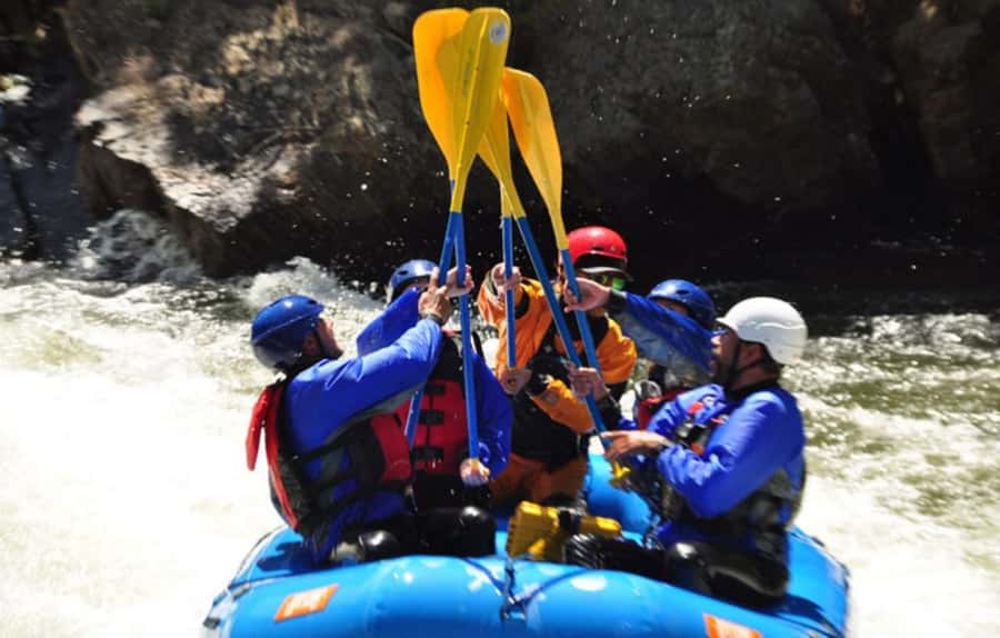 Denver: Upper Clear Creek Intermediate Whitewater Rafting - Gear, wetsuit, and what to wear so you’re not miserable
