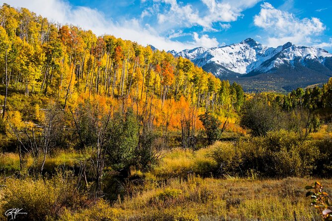 Discover Rocky Mountain National Park - Estes Park and the Stanley Hotel area: quick Colorado flavor without derailing the park time