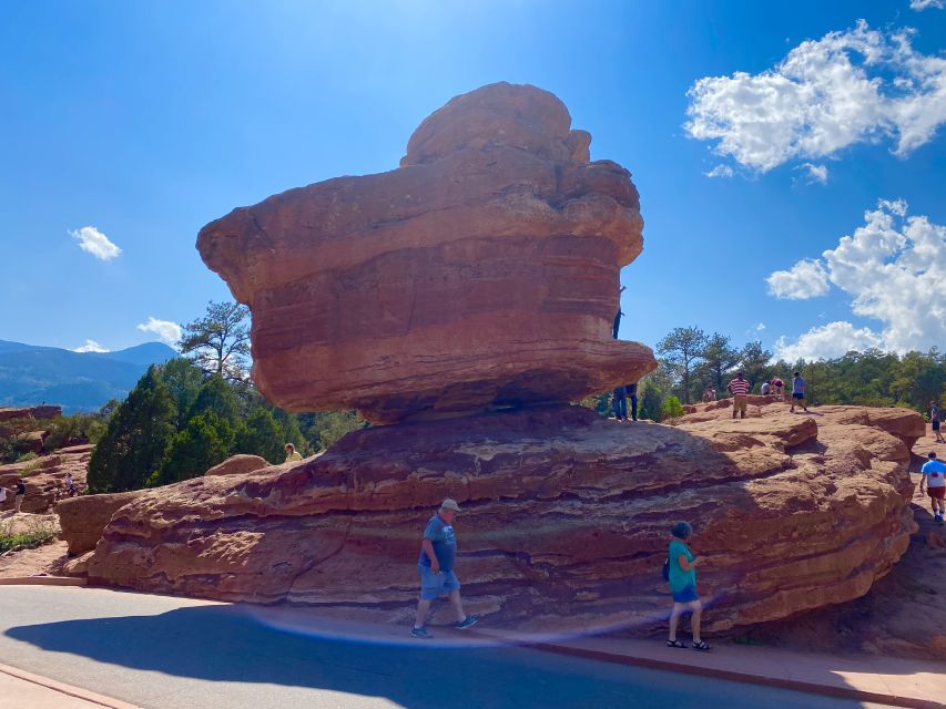 From Denver: Pikes Peak and Garden of the Gods Guided Tour - The Drive After: Manitou Springs and How the Day Feels Finished