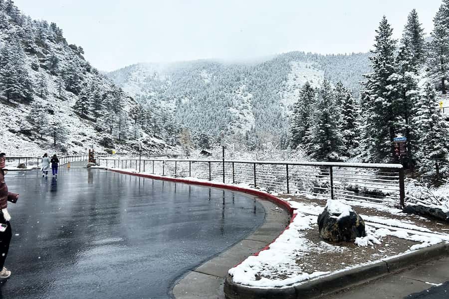 From Denver: Rocky Mountain Escape Tour - How the small group (14 max) changes the whole feel