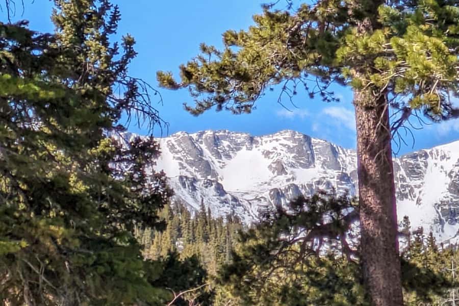 From Denver: Rocky Mountain Escape Tour - Meet at Denver Union Station and get moving quickly
