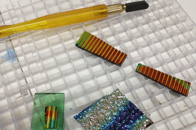 Fused Glass Necklace Class in Estes Park - How the 90-Minute Class Typically Flows