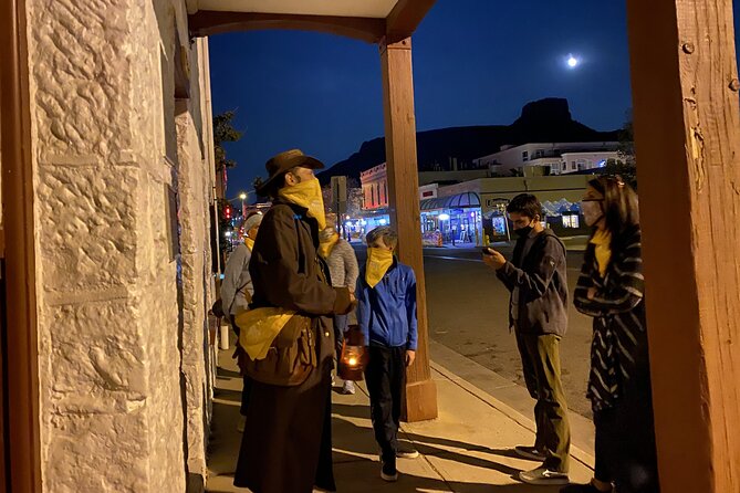 Golden Ghosts & Spirits Haunted Pub Crawl - Quick hits before you book