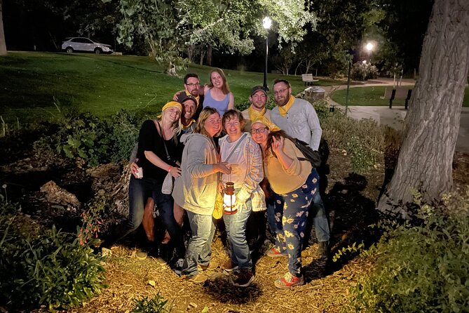 Golden Ghosts & Spirits Haunted Pub Crawl - Bar stops: how the pub-crawl vibe stays social (not chaotic)