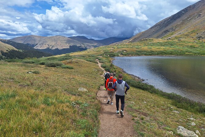 Guided Hike to Alpine Lakes - Snow Days, Snowshoes, and Staying Flexible