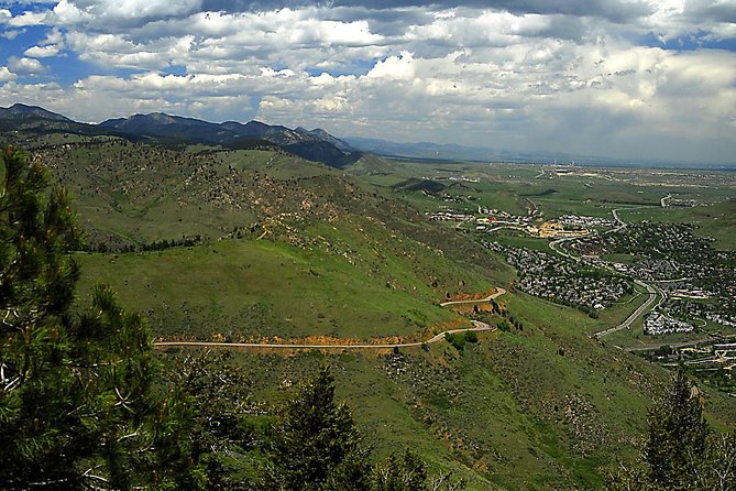 Private Denver and Foothills Mountain Tour - Buffalo Bill Museum and Grave: short visit, strong sense of place