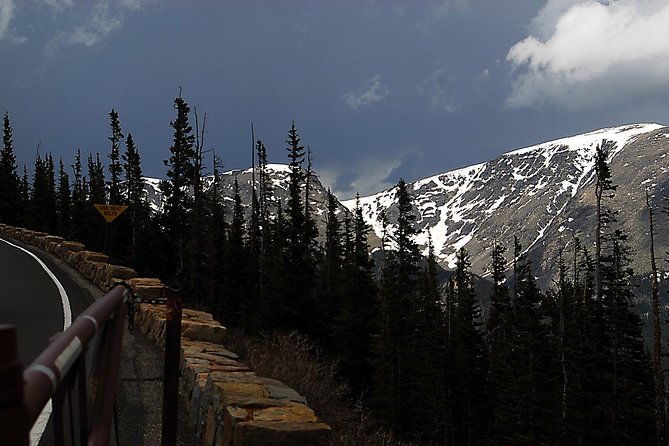 Private Tour of the Rocky Mountain National Park From Denver - Estes Park and local stops: Small-town breaks with real breathing room