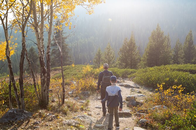 Rocky Mountain National Park - Private Hiking Tour - Gear and clothing that keep the hike comfortable