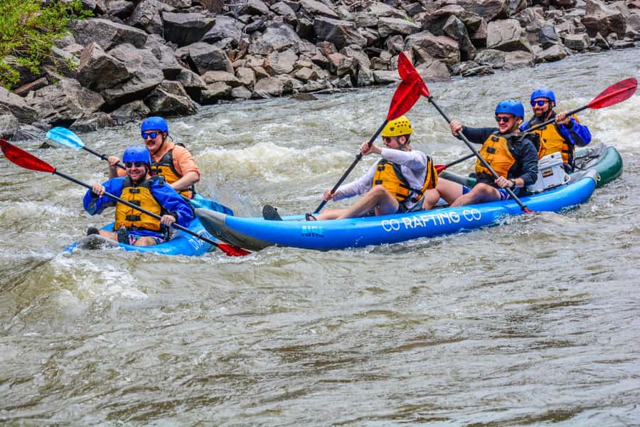 Vail CO: Kayak the Gorgeous Colorado River - guided 1/2 day - Upper Colorado River kayaking near Vail: good-for-first-timers, not a stunt show
