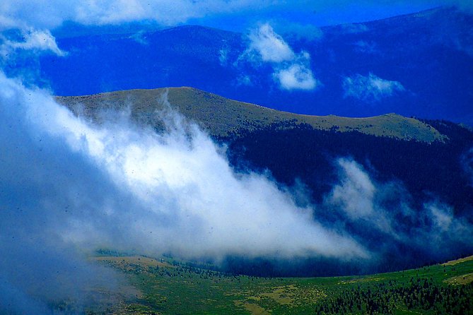 Visit Red Rocks Park, Continental Divide & Breckenridge - Isak Heartstone Troll and Sapphire Point Trail: Quick Stops That May Split Opinions